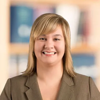 Abigail R. Chenoweth, Paralegal at Hahn Loeser & Parks LLP