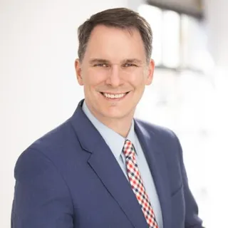 Christopher Burns, Attorney, Shareholder at Henson Efron, P.A.