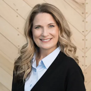Leslie L. Moore, Partner at Leff Law Firm, L.L.P.
