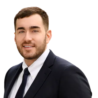 John P. Amato, Associate | Litigation at Rosenberg & Estis, P.C.