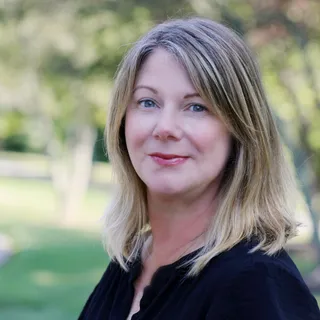 Jonni Lynch, Certified Care Coordinator at Stages Elder Law and Estate Planning
