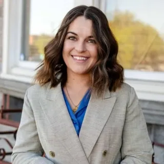 Simmone Landau, team member at Yturri Rose, LLP